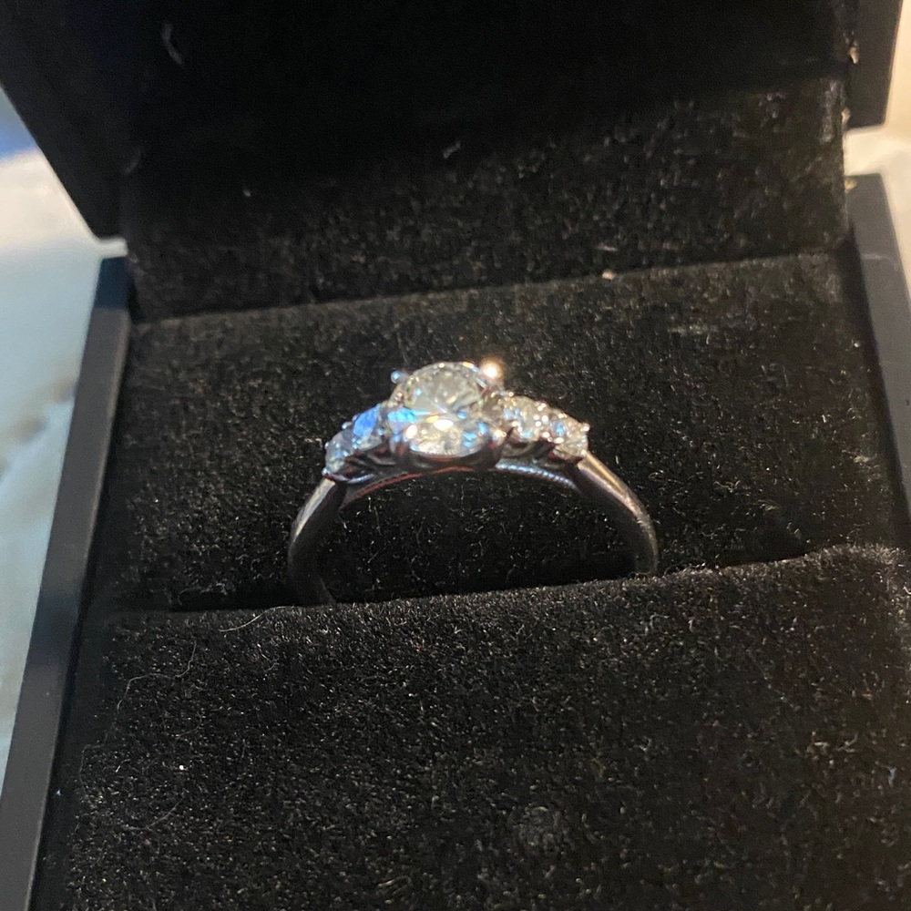Diamond engagement ring